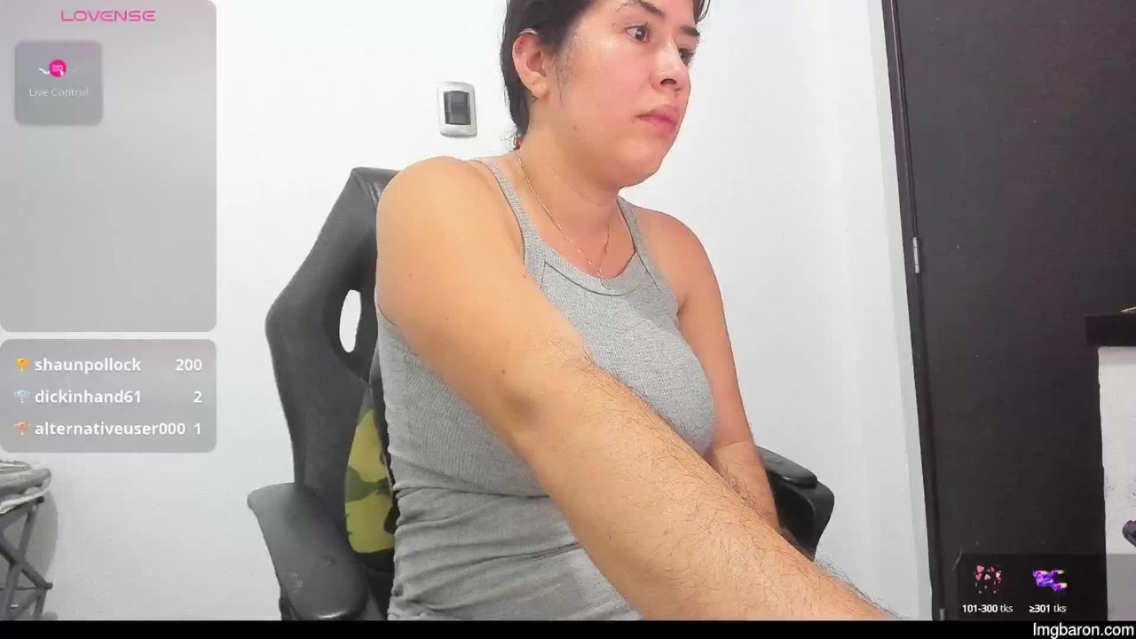Mia_soman