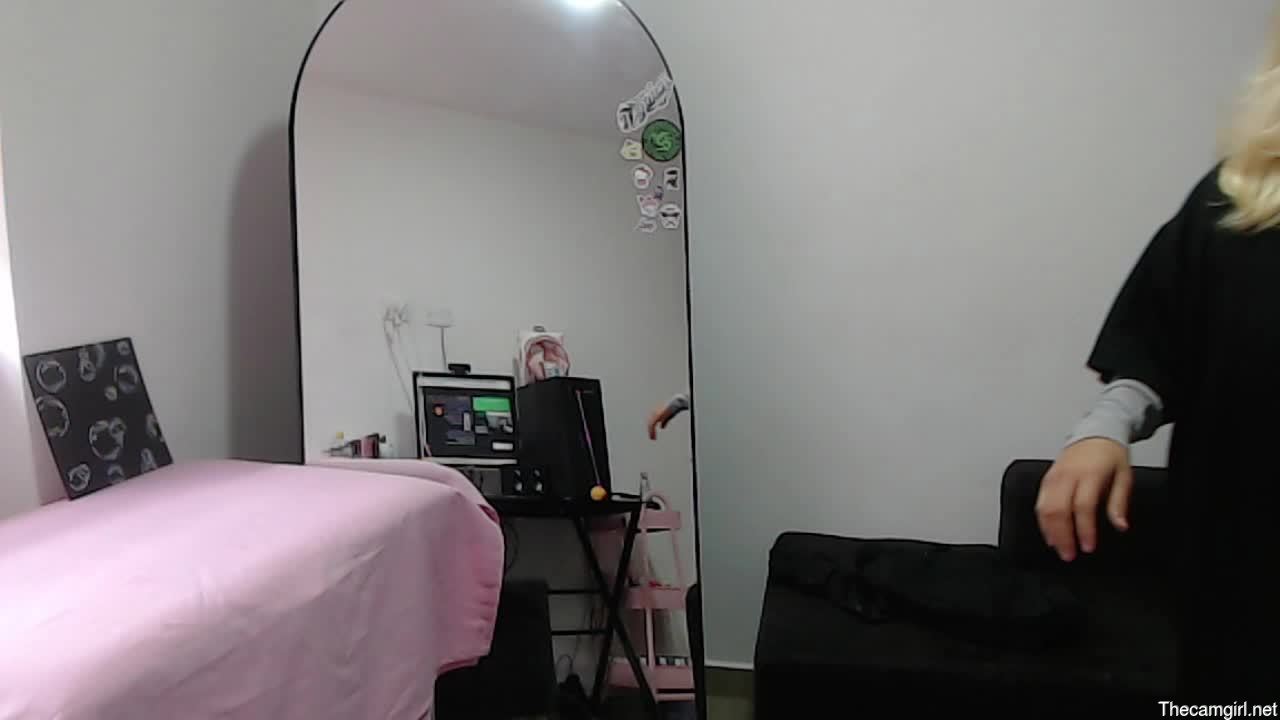 Hot_miaaylin
