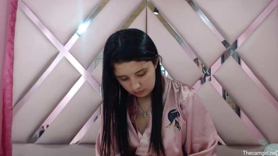 Nathaly_low