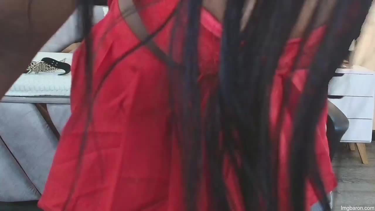 Ashanti_boobs