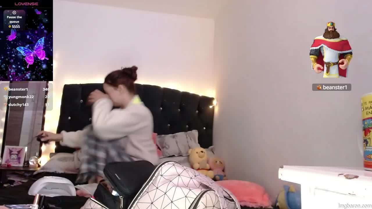 Holy_juli_