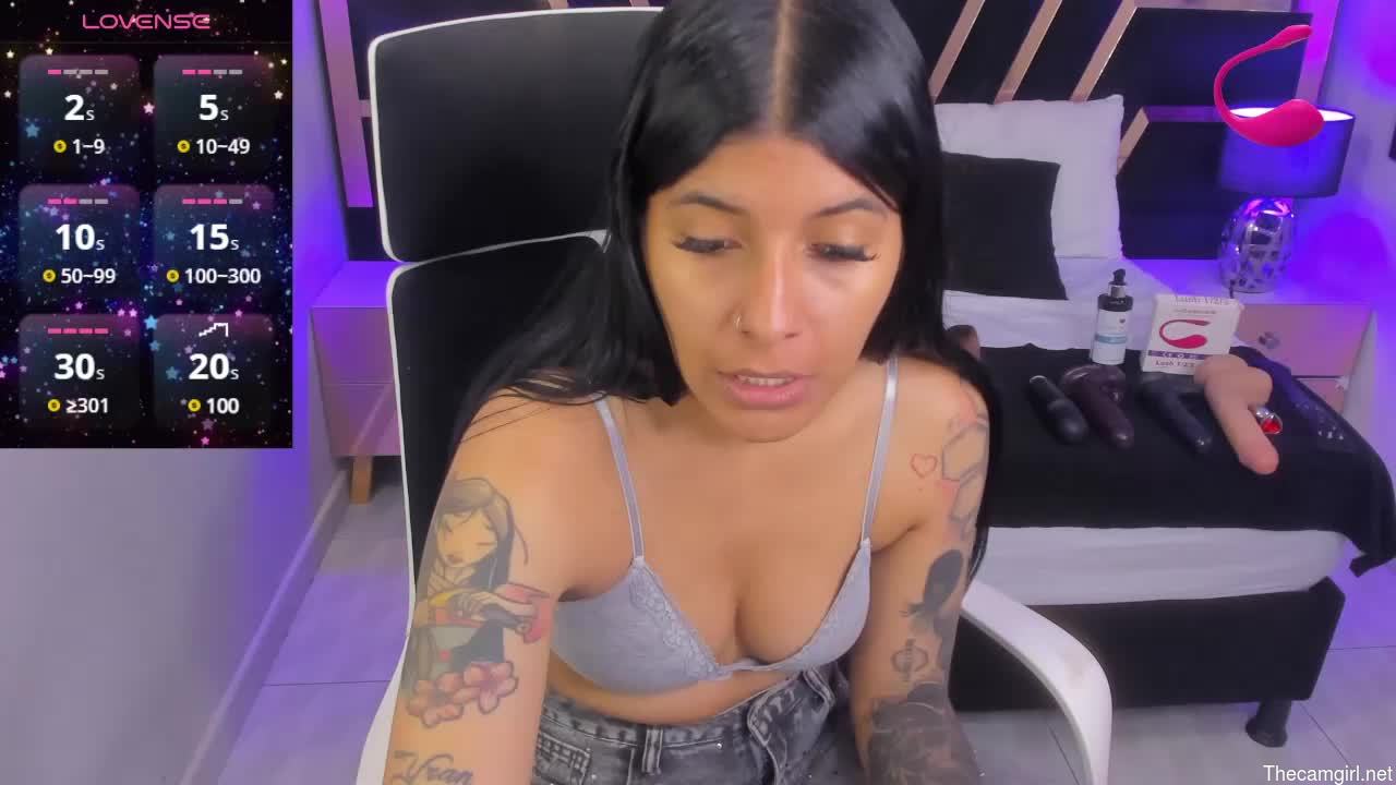 Nikibryce_