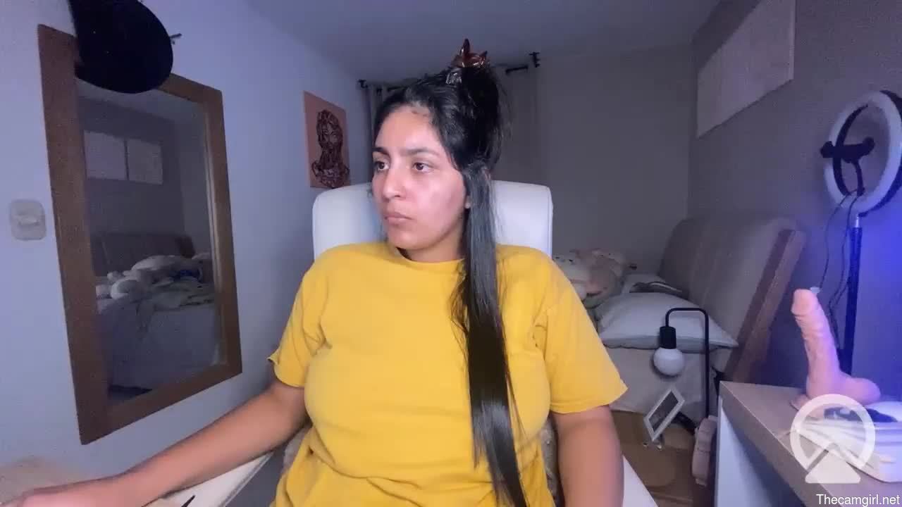 Cloe_small08