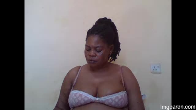 Sexydove2