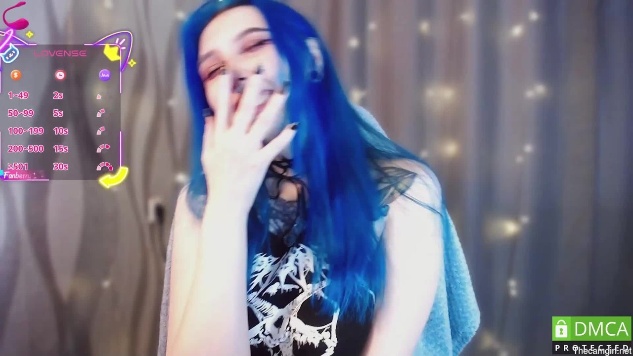 Justmeowgirl