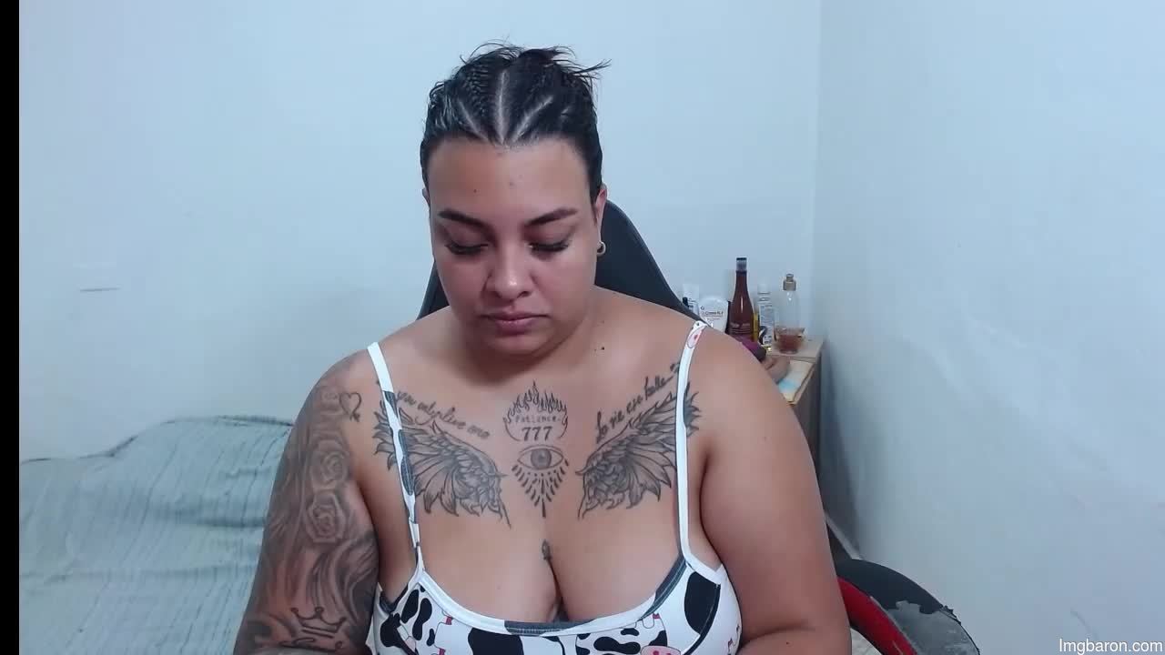Isabella_hots