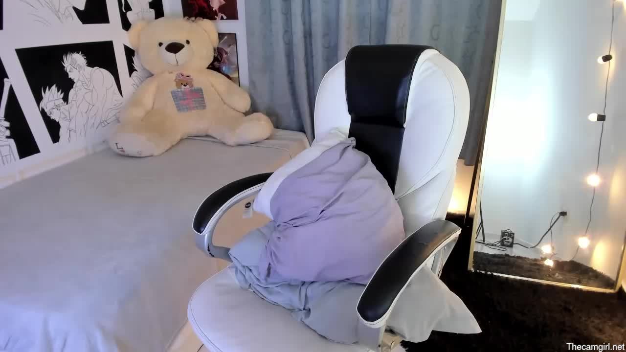 Shy_angel4