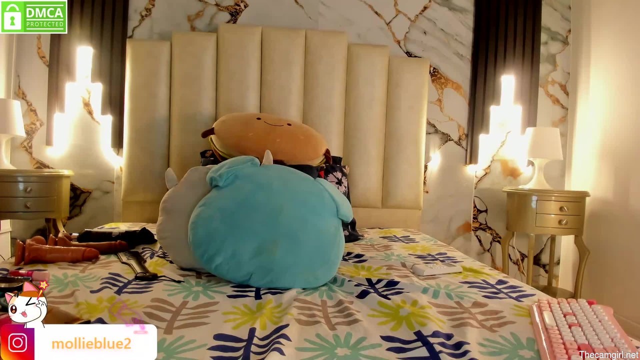 Molliebue1