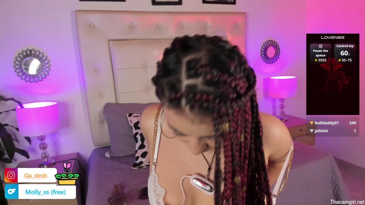 25_molly