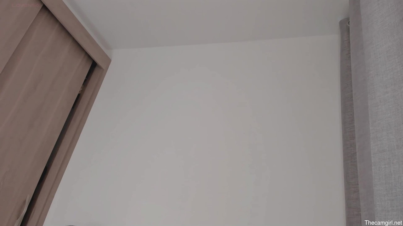 Juli_hairy
