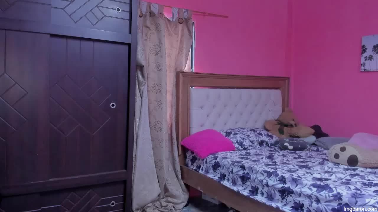 Emma_lean