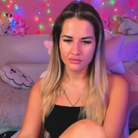 Hotty_girls_here