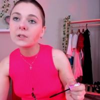 Chloe_loyal