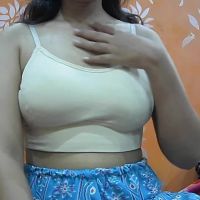 Ishika_singh_