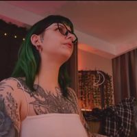 Mika_moon_