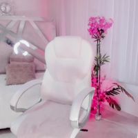 Corina_white