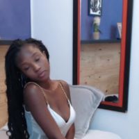 Caroline_ms777