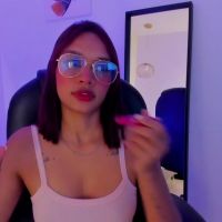 Mia_gil_