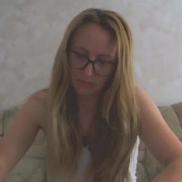 Melly_rosey