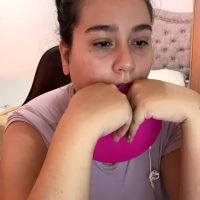Laura_d23
