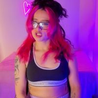 Kristen_tay