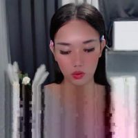 Naked_stacey