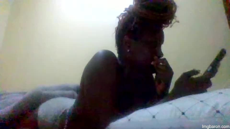 Ebony_sassy