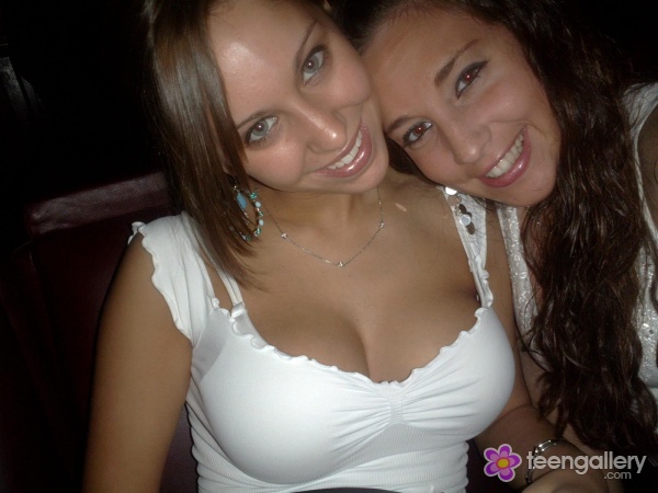 4632130906boobs008.jpg