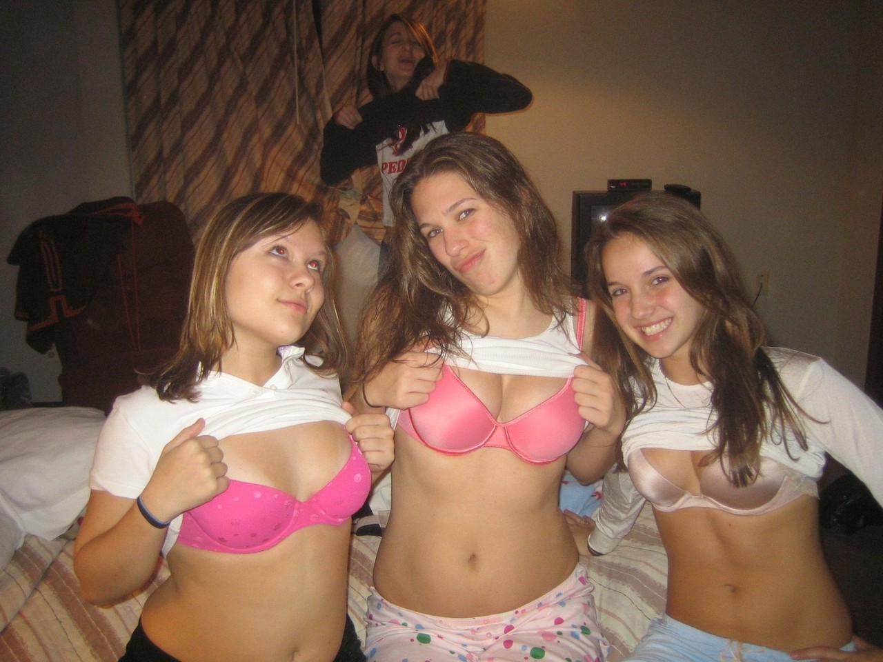tumblr_pbzoqhoV8V1tj9410o1_1280.jpg