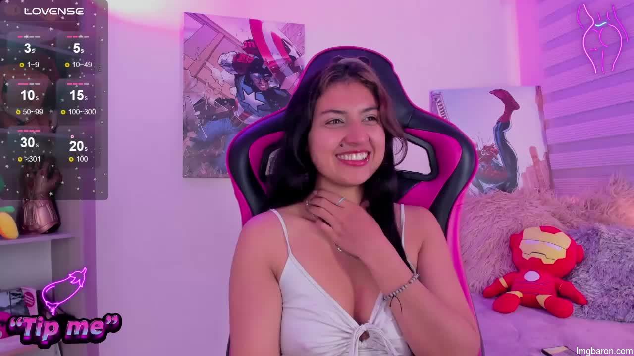 Alexa_grey_1