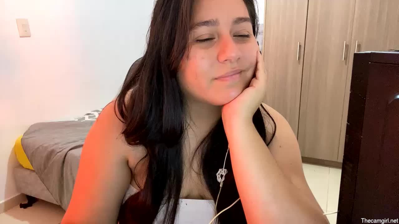 Laura_d23