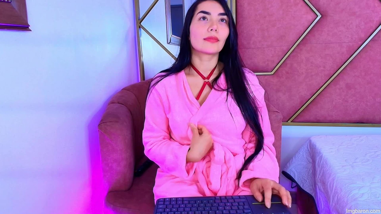 Liliith_grey
