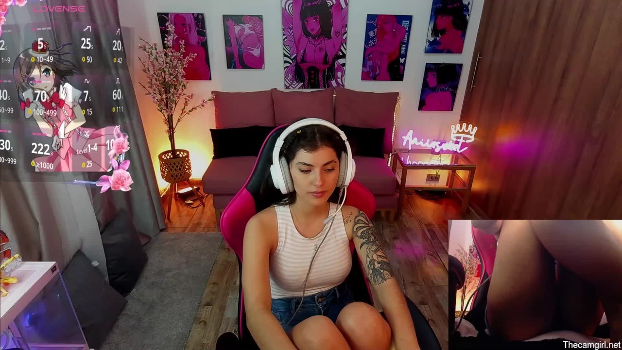 Anniesweett01