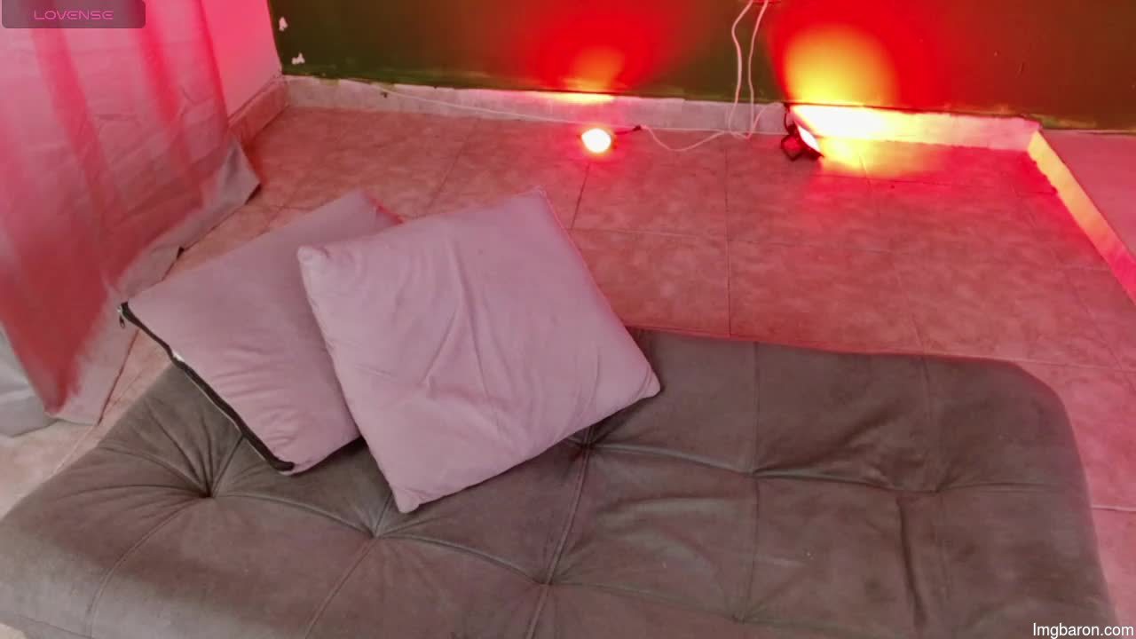 Grace_supertits