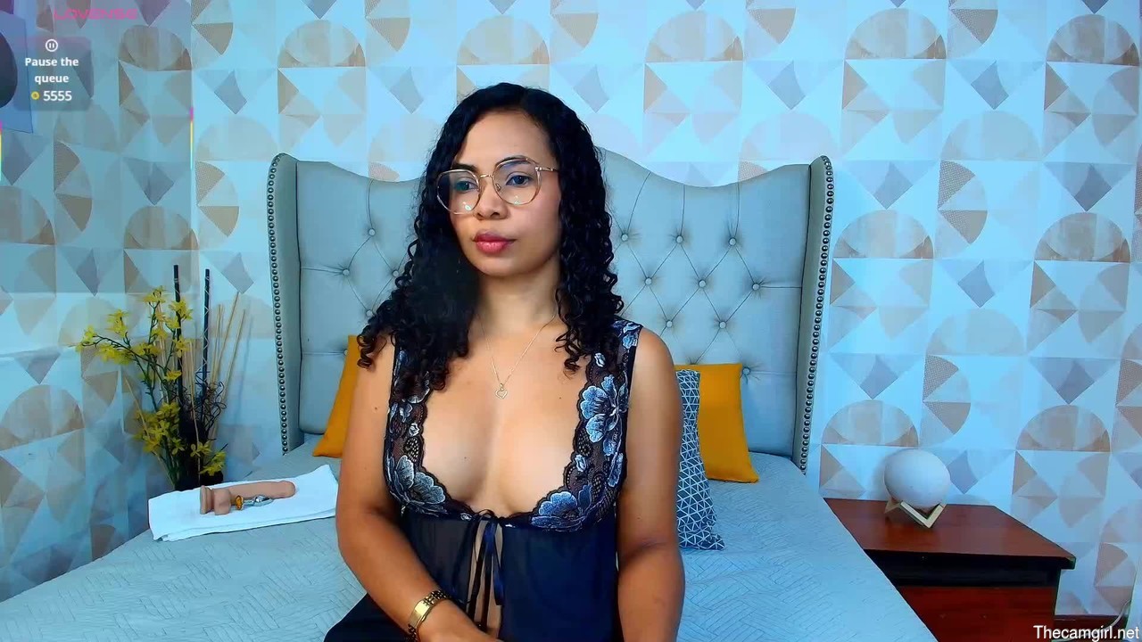Victoria_robinsonn