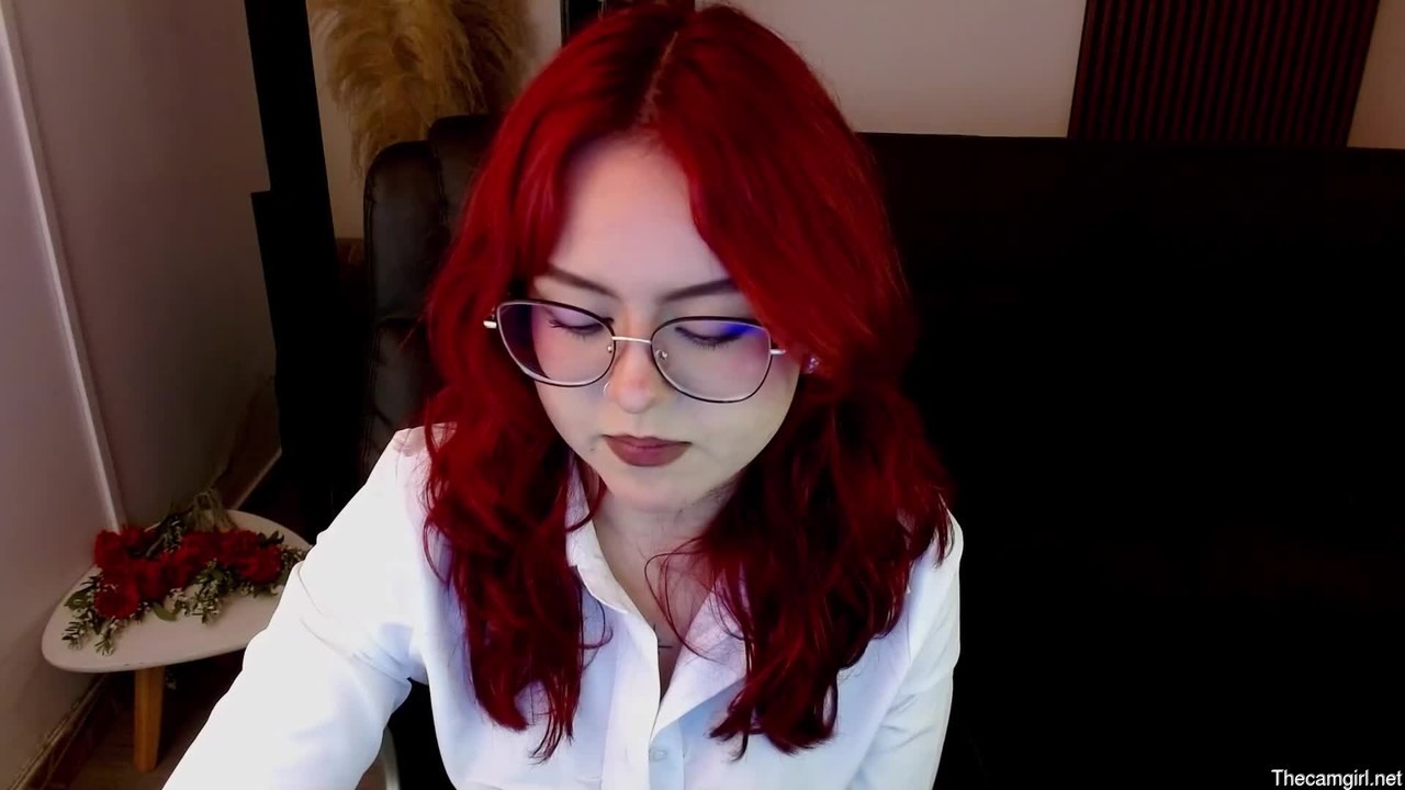 Crimson_tati