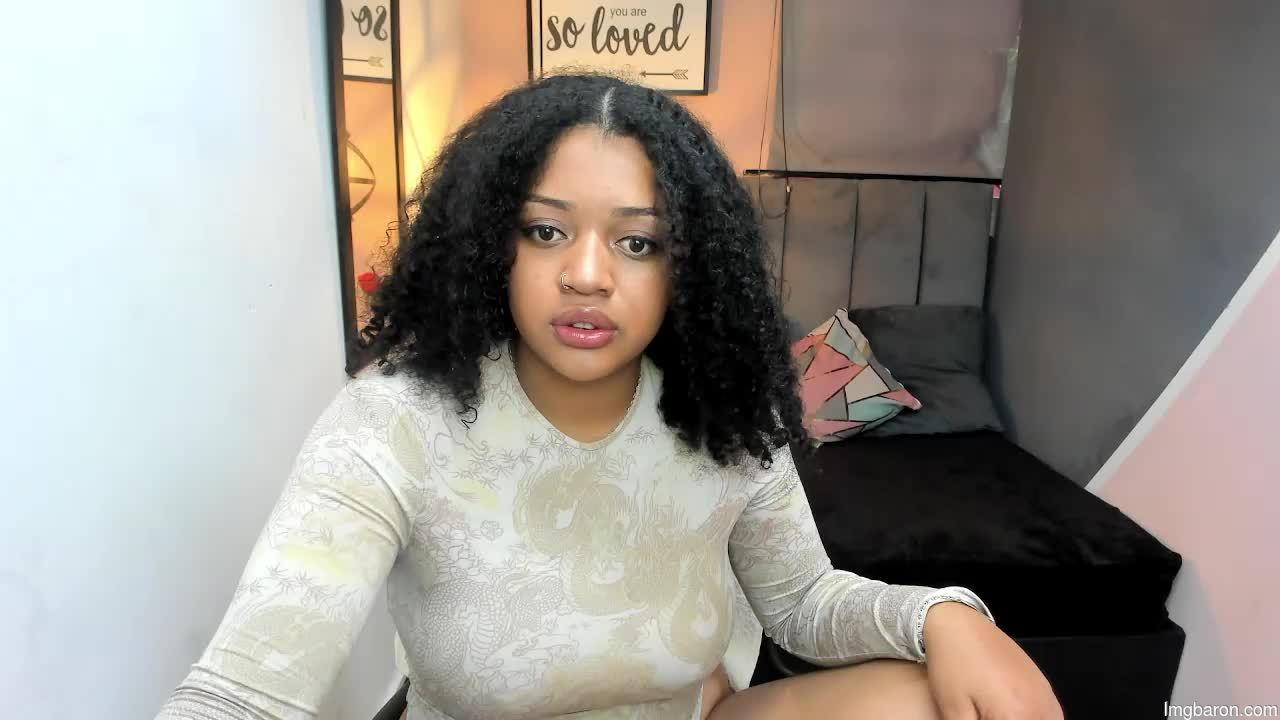 Natasha_rose__