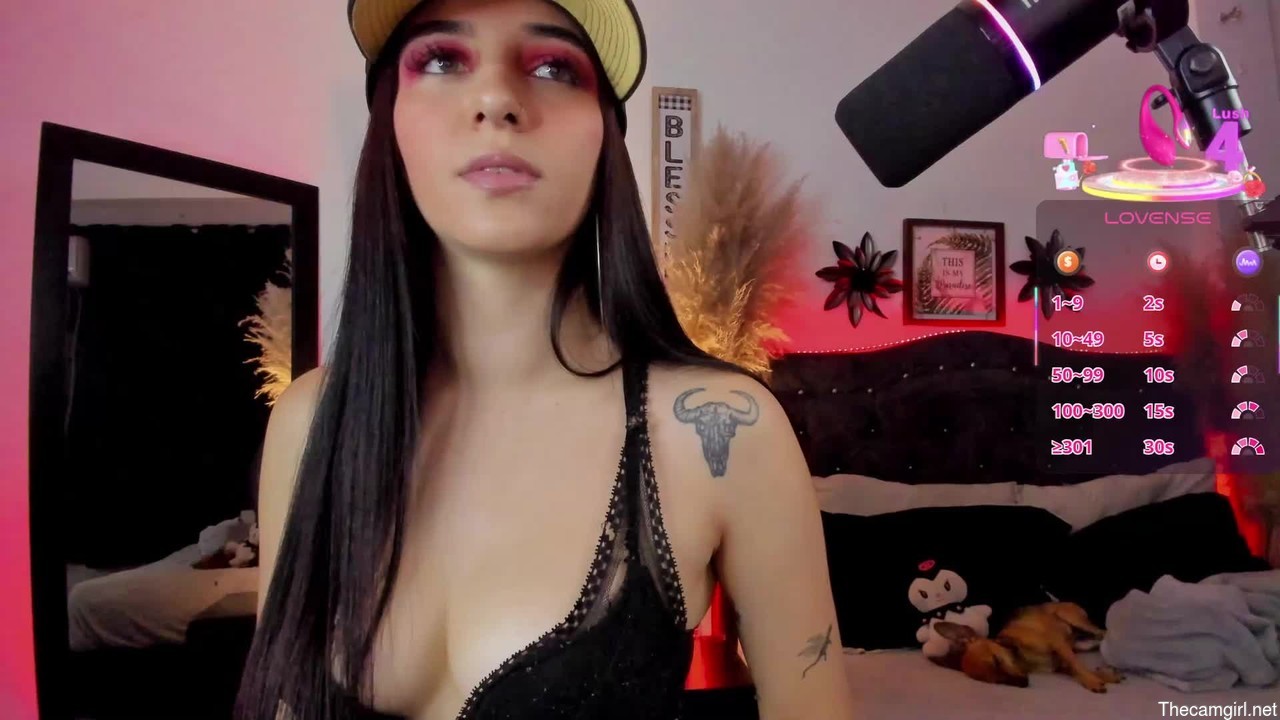 Devlin_violet__