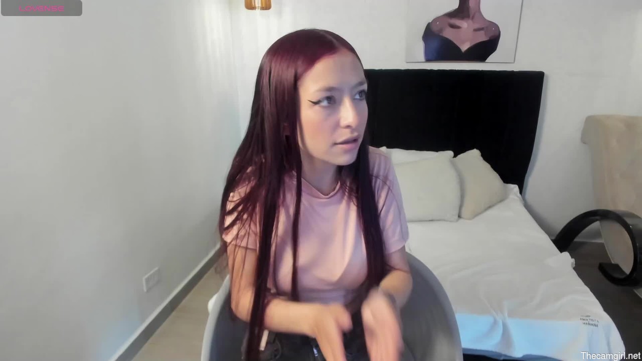 Scarlett__bell