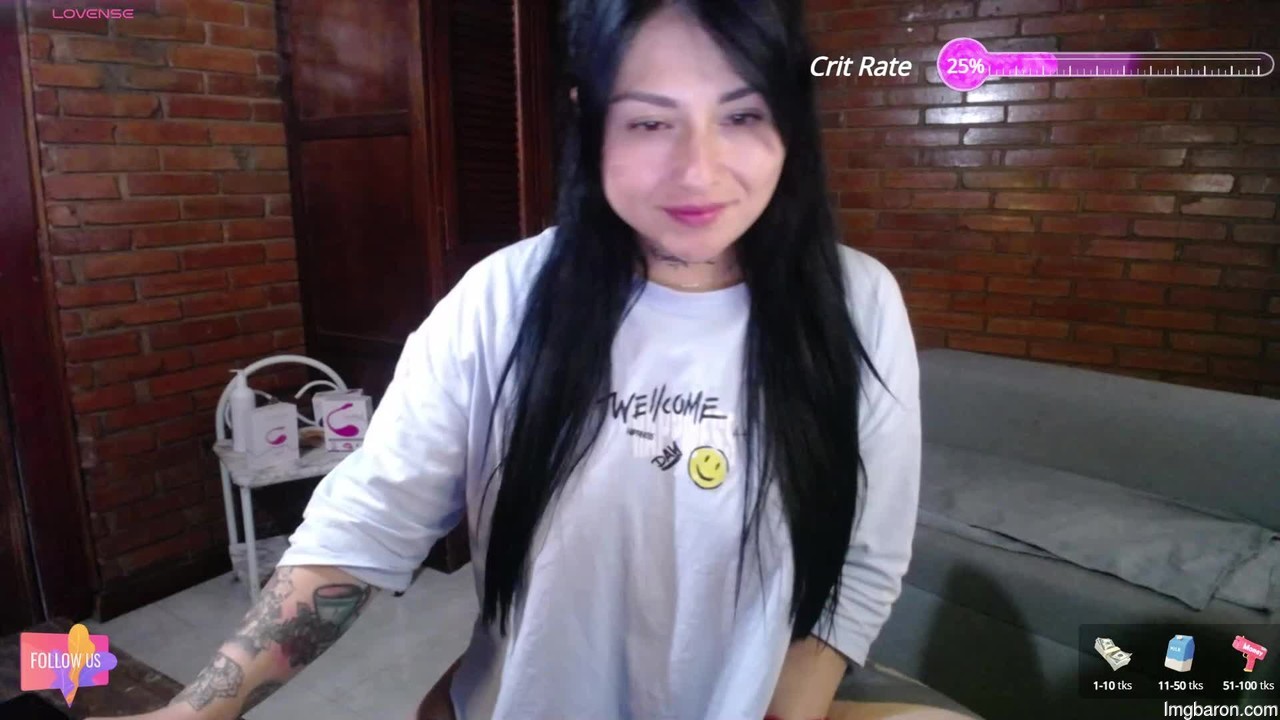 Meg_velvet