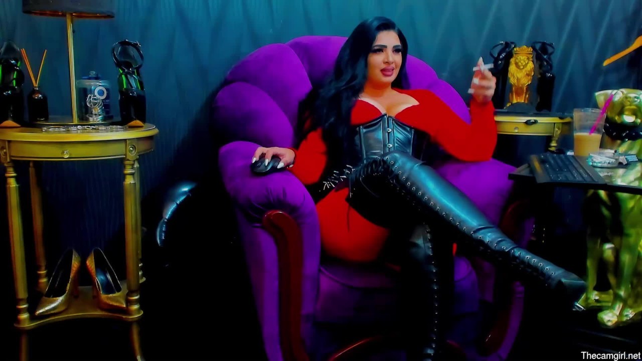 Devashaqueen
